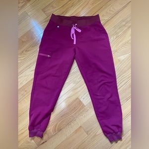 Figs Zamora Jogger Scrub Pant- Dark Magenta